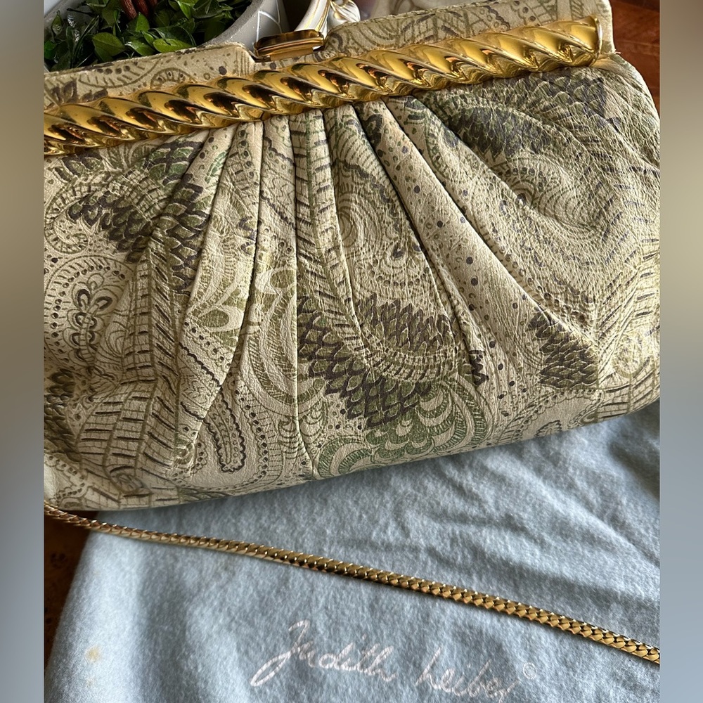 Judith Leiber clutch Large